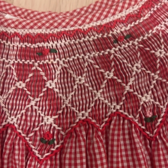 Red gingham smocked Holiday/Christmas dress, size 6T - Picture 3 of 7